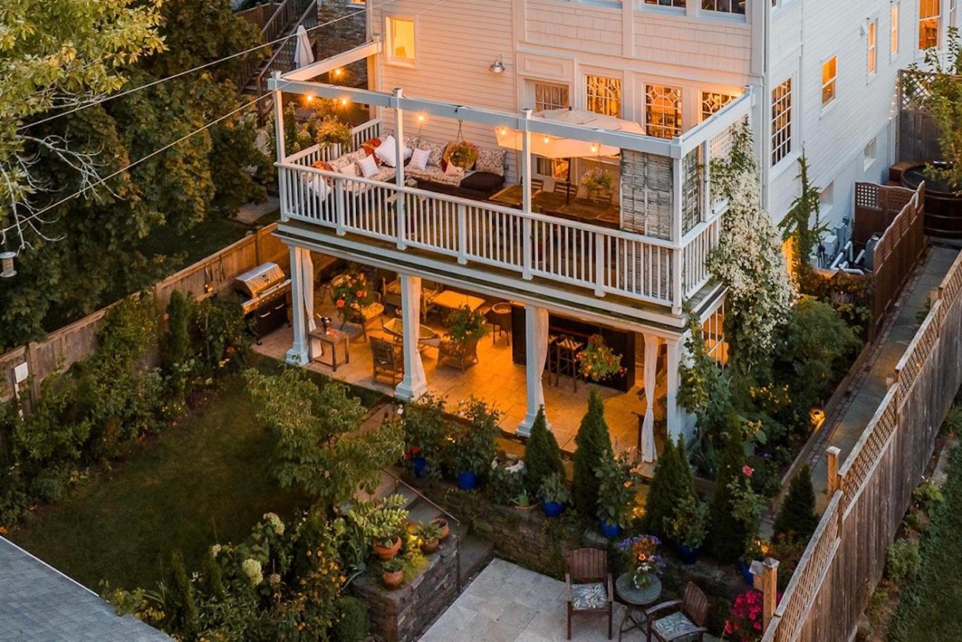Palazzo Hudson - Luxury Pool, Hot Tub, And Sauna Εξωτερικό φωτογραφία